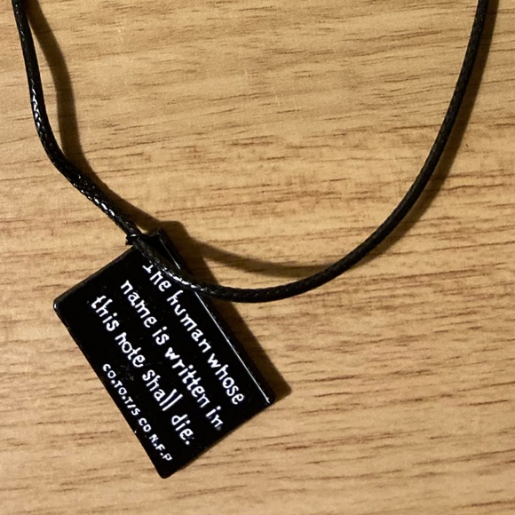 Deathnote bookmark and necklaces - Picture 5 of 5